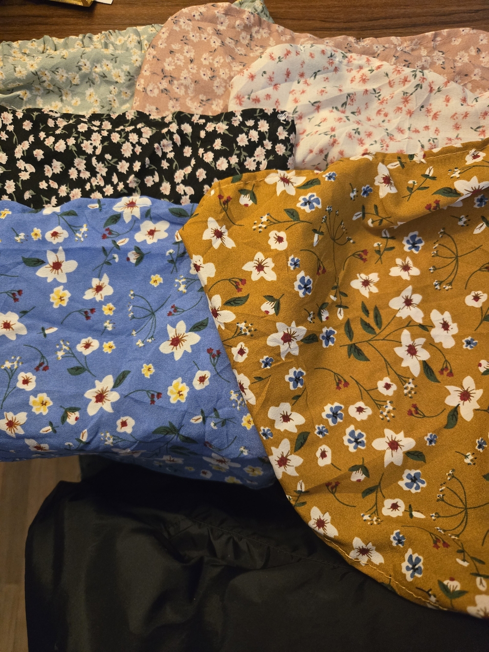 Set Of 6 Floral Hair Scarfs